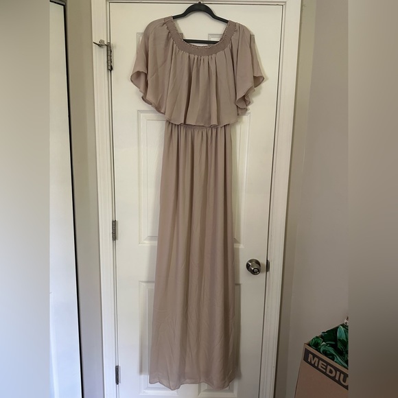 Show Me Your MuMu Off The Should Maxi Dress - Picture 1 of 9